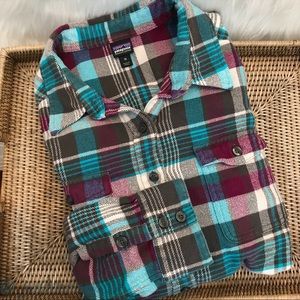 Patagonia Fjord Flannel Long Sleeve Button Up